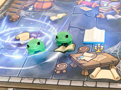 5x Frösche / Frosch Mini Figuren / Token