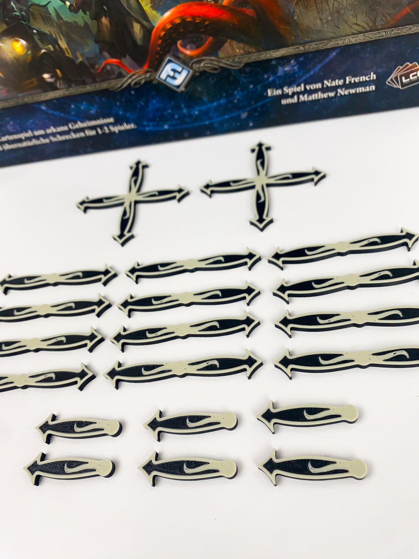 Arkham Horror LCG Verbindungspfeile