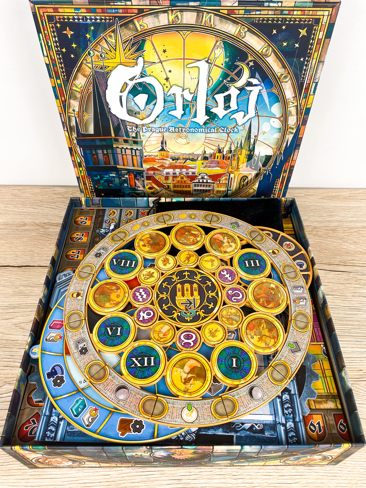 Orloj Insert Aufbau 6. Schritt mit Tableaus